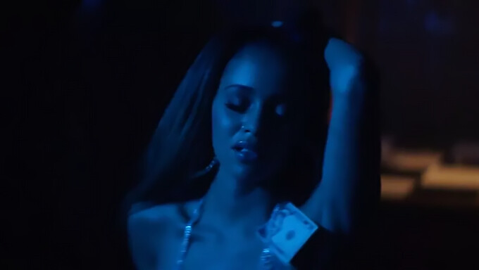 Amerikkalainen Näyttelijä Keke Palmer Hapuilee Vanessa Morgan Vuonna Riverdale Video